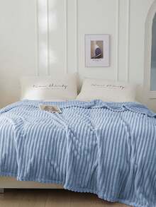 1pc Soft, Warm, Breathable, Lightweight Blanket, Simple & Fashionable Design In Blue, Suitable For Sofa, Bedroom, Living Room, Versatile Comfort, Travel Essential, Nap Blanket, Multiple Sizes Available, Machine Washable, Home Decor, Winter Decor