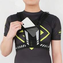 Colete de corrida com faixas refletivas, bolsa de peito, suporte de telefone no peito, adequado para exercícios, preto Fitness, corrida e ioga Roupas e acessórios Equipamentos de segurança e refletivos - Preto - Visão 2