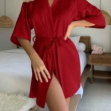 1pc Women's Solid Color Elegant Tie Waist Autumn/Winter Robe, Sexy Short Satin Silk Soft Sleepwear, Suitable For Brides, Bridesmaids, Home Wear, Wedding Season Short Dress Robe, Monogram Print, Kimono And Nightgown