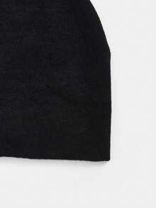 1pc Punk Style Rivet Decorated Knitted Hat, High-Quality Y2K Vintage Solid Black Warm Beanie, Fashionable Daily All-Winter Wear.