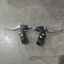 2pcs Aluminum Alloy Mountain Bike Brake Levers - Black Ergonomic Design With Adjustable Tension Screw, Durable Bicycle Brake Handle Tool, Enhanced Control And Safety, Fashionable Metal Surface, Sturdy Structure - Silver - View 5