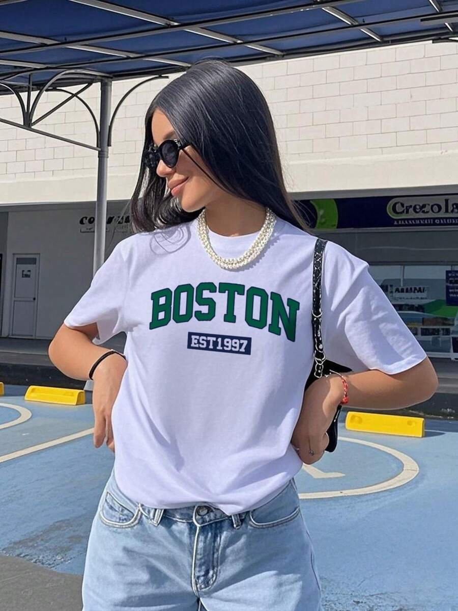 ¡Nueva camiseta 2025! Camiseta estampada de manga corta, cómoda y versátil. Puede usarse sola o como prenda interior. Con diseño de cuello redondo holgado, perfecta para la oficina, la escuela, salidas de fin de semana o viajes. Fácil de combinar en el día a día, ofrece una sensación fresca y ligera. Diseño unisex, ideal también para llevar en pareja. - Blanco - Ver 1