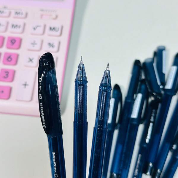 12pcs With Box Black Gel Pen With A Needle-Tip, Premium Ink Roller Pens, Smooth Writing, Lightweight Plastic Body With Fine Point And Screw Off Cap, Ideal For Professionals And Students