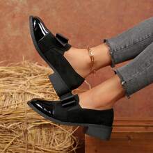 2025 New Vintage British Style Square Heel Slip-On Women's Flats, Elegant Versatile Pair With Dresses, Bowknot Round Toe Loafers, Comfortable For Long Wear