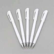 قلم حبر كروي محايد، كتابة سلسة، قرطاسية مكتبية، قلم حبر سائل، تصميم بسيط، قلم حبر كروي بأنبوب بلاستيكي أبيض، لون أسود/أبيض، قلم حبر كربوني، قلم توقيع أعمال بسيط، قلم أبيض محايد عصري بسيط، قلم حبر كروي بأنبوب بلاستيكي أبيض