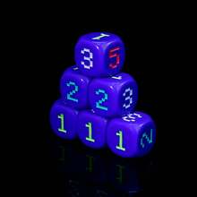 6pcs D6 Dice Set, Blue Dice Body, Multi-Color Numbering, Suitable For Yard, Outdoor Games, Tabletop Games, Festivals, Parties, With Storage Pouch