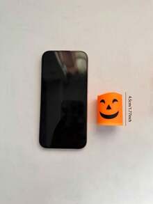 6个万圣节南瓜脸蜡烛灯，无焰茶蜡，迷你恐怖派对道具，南瓜造型灯，逼真闪烁LED蜡烛，电池供电LED茶蜡，小南瓜灯，无焰无滴塑料蜡烛，适用于家居派对装饰、桌面装饰、夜灯、化装舞会、秋季装饰、亡灵节蜡烛装饰