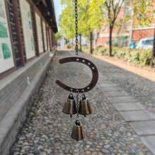 1pc Shovel Shaped Wind Chime With Decorative Chain, Wrought Iron Courtyard Clock - Adding Soothing Sound To Balconies And Courtyards, Home Decoration, Wall Decoration, Window Decoration, Door Decoration, House Decoration, Excellent Home Decoration Products