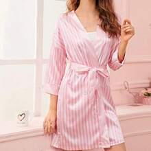 时尚舒适的女士睡衣，条纹印花睡衣，睡袍，性感睡袍，睡裙。（尊敬的顾客，由于各国尺码标准不同，如果您身材丰满，请选择大一码的尺码。） - 粉色 - 查看 2