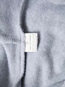 男士休闲卡通巴黎字母抽绳口袋连帽衫和抽绳运动裤套装（2件套）。适合作为万圣节、感恩节、圣诞节和新年礼物。 - 灰色 - 查看 4