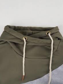 Plus Size Women's Contrast Color Long Sleeve Drawstring Hooded Casual Sweatshirt, Autumn - Green - View 4