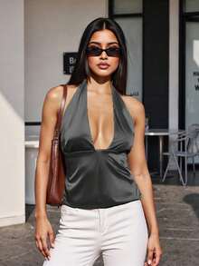 Womens Halter Tank Tops Summer  Solid Color Slim Fit Backless Deep V Neck Sleeveless Shirt - 黑色 - 查看 4