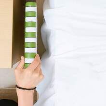 1pc Plastic Folding Stool, Portable Outdoor Small Bench, Home Use Mazza Small Stool, Train Small Stool