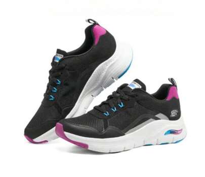 Skechers 女子撐緩震柔軟休閒運動鞋