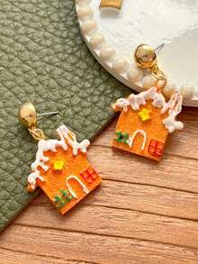 زوج من أقراط قلادة شجرة عيد الميلاد بتصميم رجل الزنجبيل والبيت، تصميم كرتوني جميل بوجه مبتسم وتفاصيل تزيين وفيونكة خضراء، مناسب للرجال والنساء للارتداء اليومي، هدية ممتازة لعيد الهالوين وعيد الميلاد وعيد المعلم والأعياد، مجوهرات فريدة ومتينة