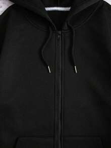 005|Enviado desde México| Sudadera cardigan para hombres Sudadera de cuero negra con impresión en la espalda que dice "Have Good Time, tú, Todo el Día, Un Buen Momento", con la palabra "tú" en color rojo sobre un patrón de cuadrícula negra y blanca - Negro - Ver 4