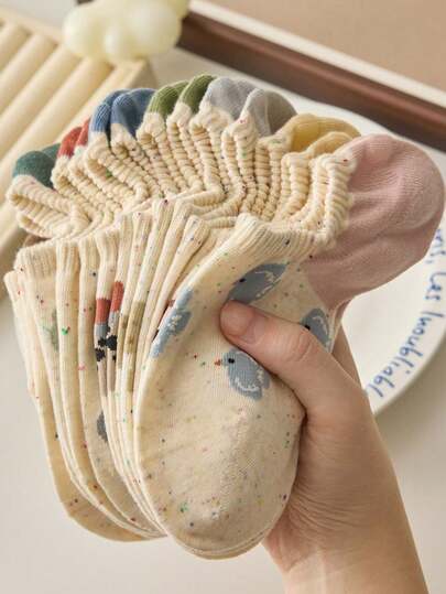 5双装女士卡通图案刺绣透气柔软舒适短袜，吸湿排汗，适合春、夏、秋、冬四季穿着