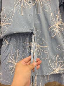 conjunto bordado Linho importado femininas modas T35061  Simples    Casual    Botões na frente  Bolso  Bordado