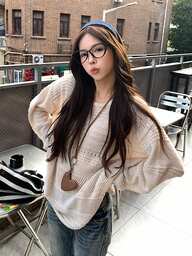 提花镂空休闲大气套头衫圆领