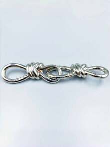 2pcs/Set Creative Knot Shaped Carabiner Keychain - Black/Gold/Silver, Zinc Alloy, Non-Rechargeable, Multifunctional Hip-Hop Style Bag & Belt Accessory, Ideal For Independence Day, Thanksgiving, Father's Day, New Year, Holiday, Valentine's Day Gifts, Fun Keyring Christmas