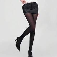 A Pair Of Sexy And Sweet Diamond-Patterned Sheer Tights That Prevent Snagging, Perfect For Everyday Wear And Versatile Styling. - màu đen - Xem 3