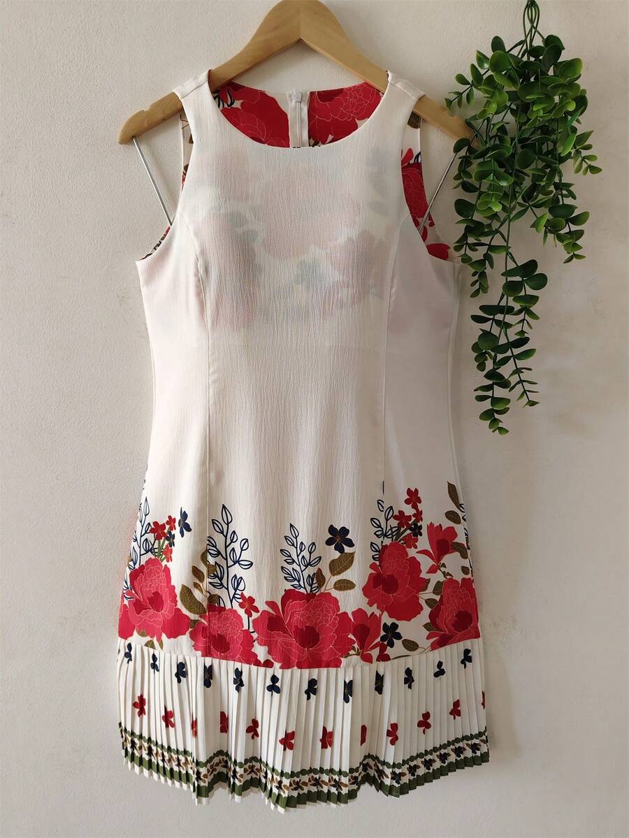 Plain Dress With Fake - White Flower - View 1