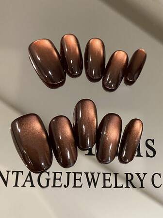 10 piezas de uñas postizas en forma de almendra con efecto de ojo de gato en colores púrpura, marrón, rojo y azul, de estilo minimalista y brillante, para uso diario en la oficina. Incluye 1 hoja de adhesivos y 1 lima de uñas mini