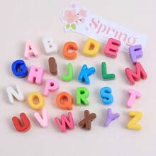 26 件时尚新款亚克力大孔英文字母直孔珠 DIY 手机挂绳、鞋饰、手工珠宝配饰、节日礼物