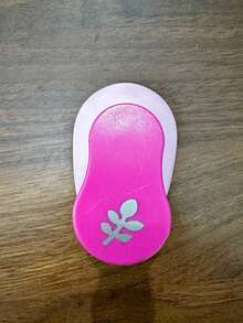 1pc Shell Random Color Machine Embossing Machine, Hole Puncher, Creative DIY Flower Hole Puncher, Beginner Handmade Materials, Embossing Machine, Labor-Saving And Labor-Saving Embossing Machine, Halloween Gift, Christmas Gift - Multicolor - View 18