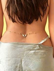 这款迷人性感的全钻天使翅膀吊坠金腰链，采用波西米亚风格，饰以金色珠子，是女士派对的绝佳之选。它华丽时尚，适合夏季海滩度假，镶嵌钻石，是比基尼的完美配饰。这款腰链适合女性在派对上佩戴，也是馈赠朋友和同学的完美礼物。 - 鑲鑽翅膀 - 查看 1