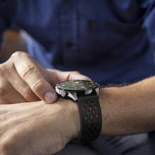 22mm Fashion Silicone Band Compatible With Samsung Galaxy Watch 6 5 4 Compatible With Huawei GT4 3 GT2 Pro Bracelet Compatible With Garmin Vivoactive 4 Strap - 22mm - View 8