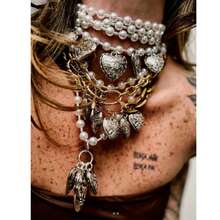 女士多层复古波西米亚风项链，优雅珠光心形金属吊坠毛衣链，复古珠宝，适合婚礼、节日、生日、派对礼物 - 珍珠 - 查看 1