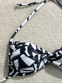 Women's Geometric Print Halter Neck Bikini Two Pieces Set, Sexy Swimsuit With Distinctive Tie Design, Perfect For Beach Vacations, Pool Parties, And Summer Outings.