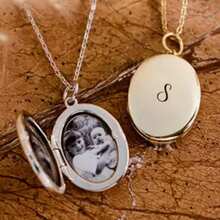 1 pezzo Collana con medaglione personalizzato con foto, ciondolo ovale in acciaio inossidabile inciso, collana con foto in oro, gioiello commemorativo, regalo per anniversario, regalo per la mamma, regalo per la festa della mamma
