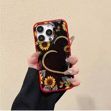 El hermoso diseño de crisantemo en este teléfono presenta una textura de lichi y es compatible con los modelos 16 Pro, 16, 15 Pro, 14, 14 Plus, 13, 13 Pro, 12 Pro y 12 Pro, es un teléfono de regalo de cumpleaños duradero y resistente a huellas dactilares - carmesí - Ver 1