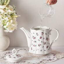 MBB 1 Juego de tetera de cerámica grande con infusor de acero inoxidable, tetera de estilo europeo hecha a mano de cerámica, juego de té vintage para regalo, tetera de 1000 ml (33.5 oz) - Tetera de cerámica premium con infusor para té floreciente y suelto - Tetera de cerámica con decoración de rosas, tetera blanca con decoración de rosas, tetera de 33.5 onzas con tapa, tetera clásica para servir té y café, hecha de nueva porcelana de hueso, apta para lavavajillas, tetera con hojas