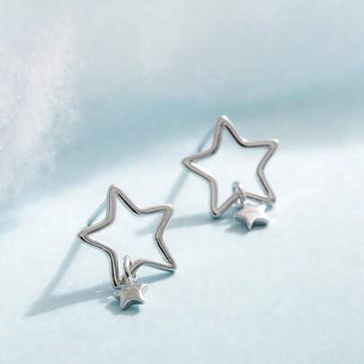 1pc 925 Silver Niche Cold Style Hollow Star Earrings, Women's Forest Style Artistic Pentagram Pendant Earrings, Women's Fashion Jewelry