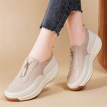 Sapatos Casuais com Zíper, Solas Grossas e em Couro PU para Mulheres Plus Size, Mocassins Confortáveis para Mães de Meia-Idade, Primavera/Outono - Castanho - Visão 7