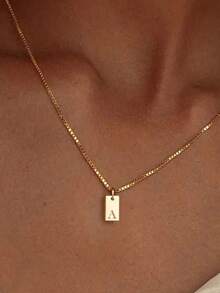 Fashion Style Stainless Steel Rectangular 26 Letters Pendant Necklace Ladies' Birthday - Yellow Gold - View 4