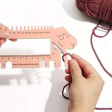 1 Stück Cartoon Lineal, süßes Schaf Design, Garn Maßband, Strick Messlineal, mit Schneideklinge, Strick Werkzeug (Rosa und Lila)
