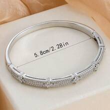 Juego de pulseras de acero inoxidable y circonita brillante, elegante y de moda para mujeres, adecuado para eventos formales, fiestas, uso diario y como regalo para amigos