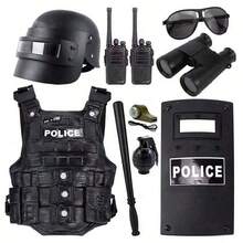 2 套服装转换 - 特警服装转换 - 儿童角色扮演玩具 - 子弹链 - 手榴弹 - 手铐 - 警棍 - COS 道具 - 亲子互动玩具 - 生日礼物 - 复活节礼物 - 圣诞节礼物 - 情人节礼物 - 完美礼物 - 礼物 - 玩具 - 彩色 - 查看 17