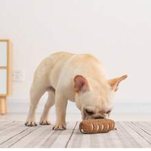 1 Peça de Brinquedo de Cachorro em Látex com Formato de Macaron, Pão, Hambúrguer e Outras Bolas com Som de Mordida, Brinquedo de Cachorro em Formato de Hambúrguer, Brinquedo de Látex para Cachorro Resistente a Mordidas e Desgaste, Som Adequado para Cachorros e Outros Brinquedos Diários, Brinquedos e Suprimentos para Animais de Estimação
