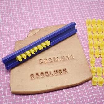 字母数字印章，适用于聚合物粘土首饰DIY，可印制信息、品牌标志、文字、浮雕印章，艺术爱好，可制作个性化设计粘土钥匙扣礼品