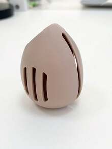 1pc Silicone Egg Shell Shaped Makeup Sponge Case, Cosmetic Storage Box, Powder Puff Holder, Suitable For Loose Powder, Compact Powder, Breathable And Portable Design For Home, Office, School, Outdoor, Travel, Makeup Tools,Makeup,Cheap,Room Decor,Vanity,Travel,Bedroom,Makeup Accessories,Puff,Makeup Blender,Powder Puff,Makeup Sponge