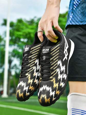 1 Pair Of Teen Boy's And Girl's PU Leather Fashionable Broken Nail Anti Slip Lace Up Professional Football Shoes Suitable For Daily Sports