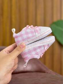 春秋奢华婴儿运动鞋，白色和粉色网眼软底休闲时尚舒适一脚蹬幼儿鞋，适合所有季节室内外儿童步行鞋 - 粉色 - 查看 5