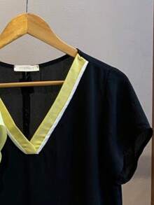 Women's Blouse With Bi-Color Front Bias - Black - View 2