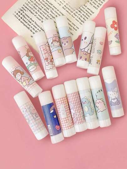 5pcs/Set Cartoon High Viscosity Sturdy Handmade DIY Solid Glue, 9g/Pc, Adhesive Tape, Adhesive And Fasteners, Glue Stick, School, Glue, Stationery, Glue Sticks, Gum, Glue Stick For School, Capybara, Glue Gun (Random Color & Style)