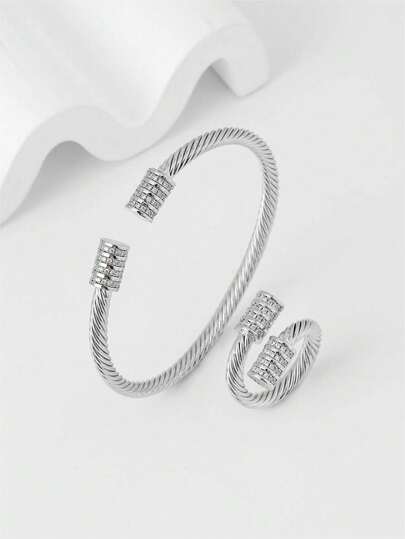 مجموعة سوار وخاتم من النحاس المطلي بالذهب عيار 14 قيراط بطراز أوروبي وأمريكي جديد، مزخرف بأسلوب ملتوي وأحجار زركونيا